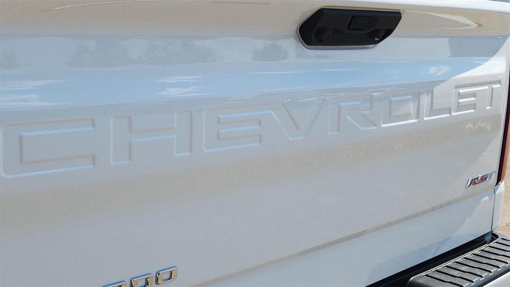 new 2026 Chevrolet Silverado 1500 car, priced at $44,250