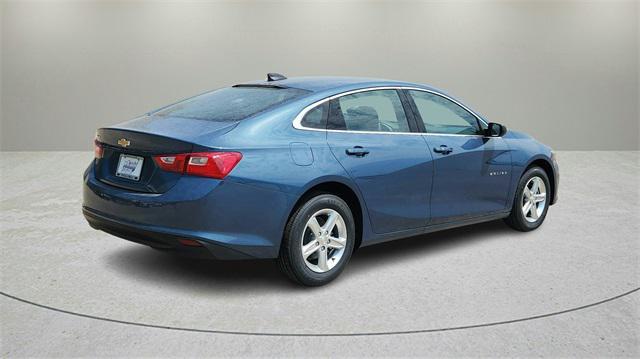 new 2025 Chevrolet Malibu car, priced at $23,000