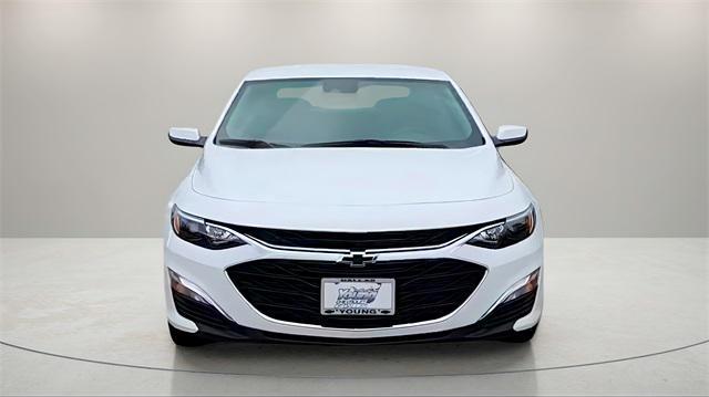 new 2025 Chevrolet Malibu car, priced at $24,000