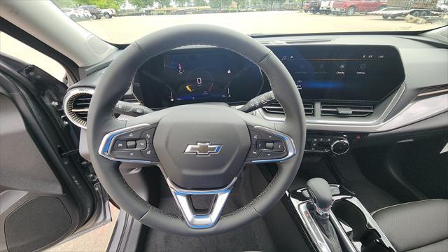 new 2025 Chevrolet Trax car, priced at $26,000