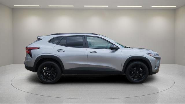 new 2025 Chevrolet Trax car, priced at $26,000