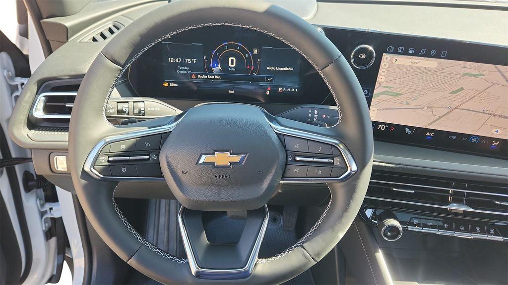 new 2026 Chevrolet Traverse car, priced at $43,500