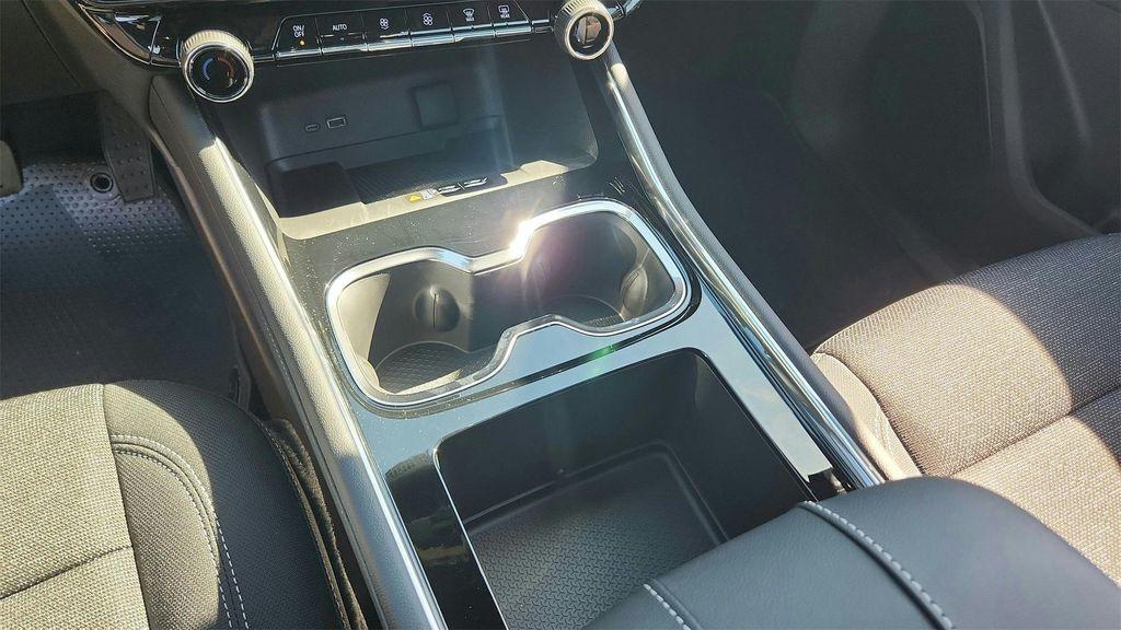 new 2026 Chevrolet Traverse car, priced at $43,500