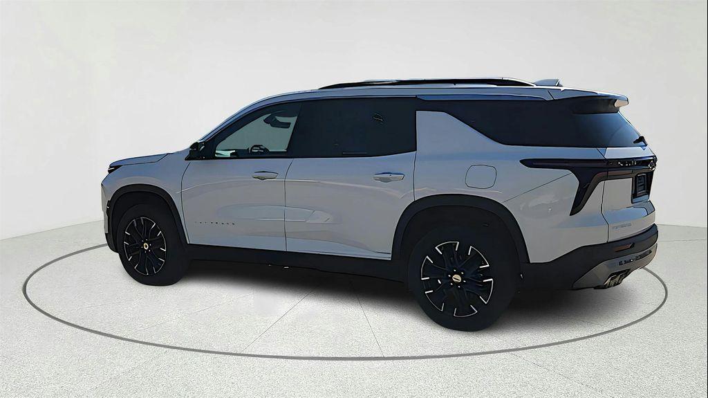 new 2026 Chevrolet Traverse car, priced at $43,500