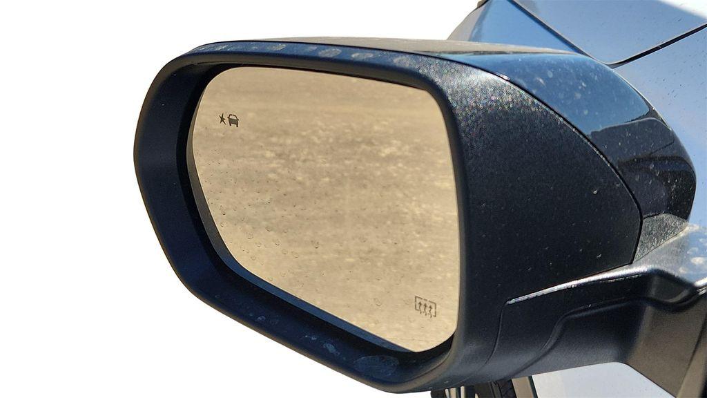 new 2026 Chevrolet Traverse car, priced at $43,500