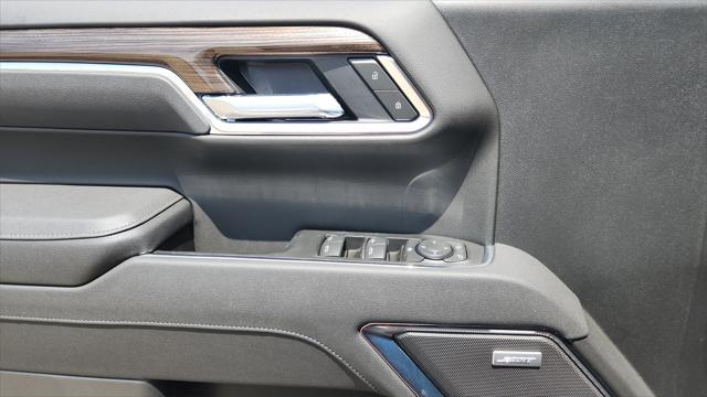 new 2025 Chevrolet Silverado 1500 car, priced at $57,000