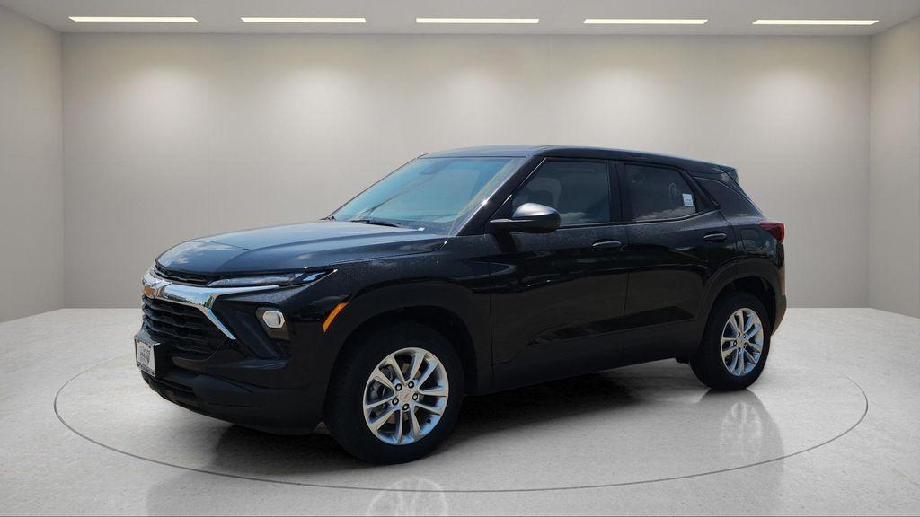 new 2026 Chevrolet TrailBlazer car, priced at $26,500