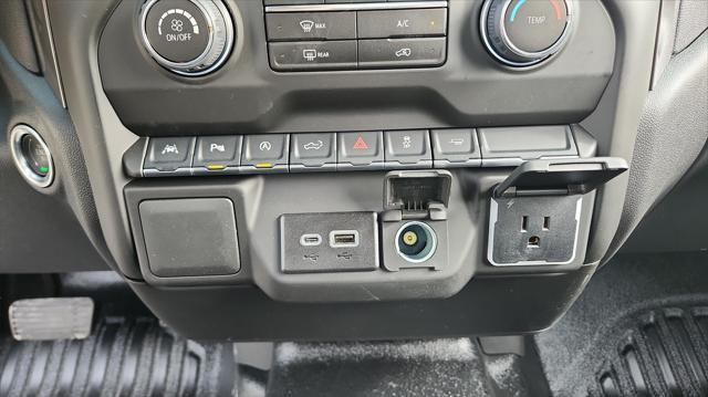 new 2025 Chevrolet Silverado 1500 car, priced at $35,500
