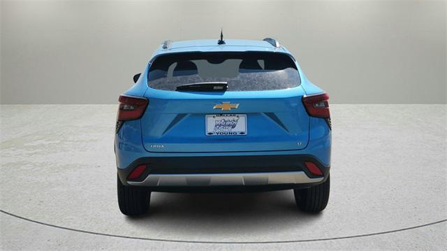 new 2025 Chevrolet Trax car, priced at $25,000