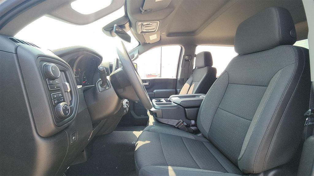 new 2025 Chevrolet Silverado 2500 car, priced at $63,500