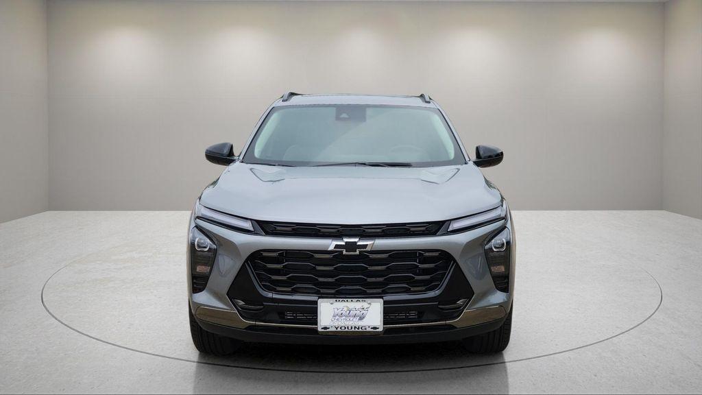new 2025 Chevrolet Trax car, priced at $25,500
