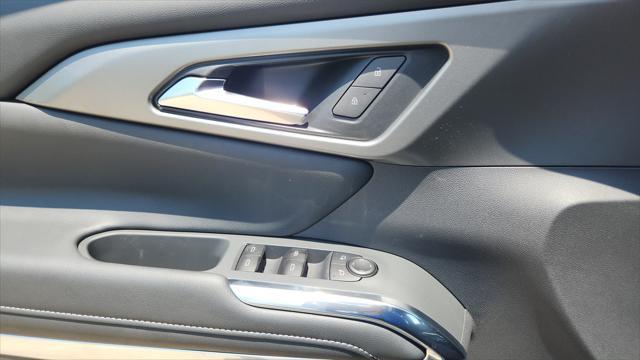 new 2025 Chevrolet Traverse car, priced at $43,500