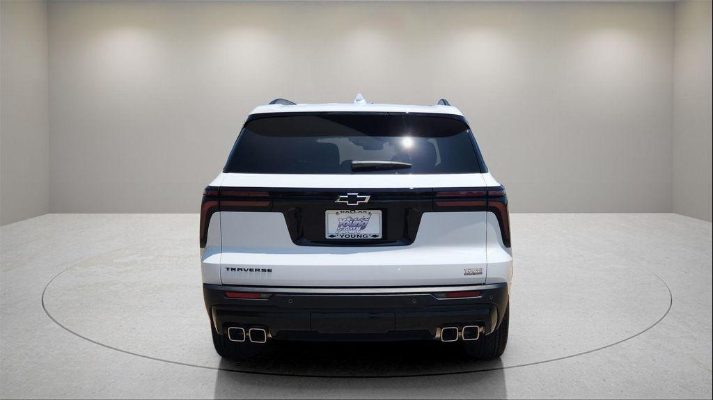 new 2025 Chevrolet Traverse car, priced at $41,500
