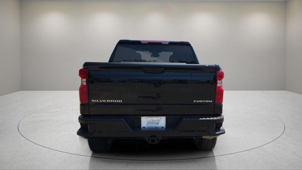 new 2026 Chevrolet Silverado 1500 car, priced at $39,000