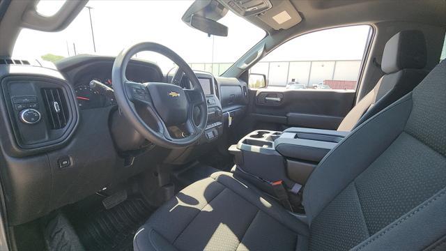 new 2025 Chevrolet Silverado 1500 car, priced at $32,000