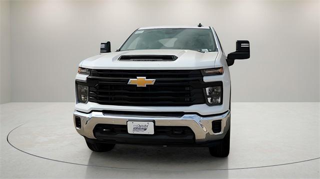 new 2025 Chevrolet Silverado 2500 car, priced at $48,000