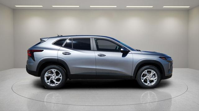 new 2025 Chevrolet Trax car, priced at $22,250