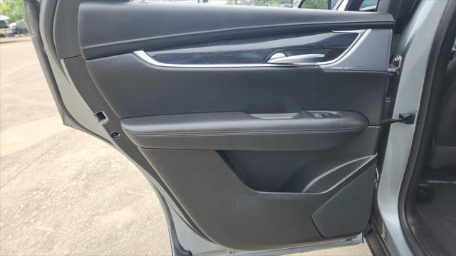 used 2023 Cadillac XT5 car, priced at $29,500