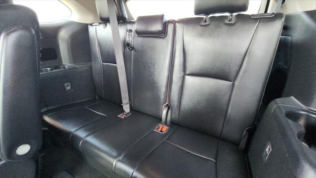 used 2022 Toyota Highlander car, priced at $30,000