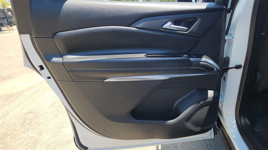 used 2024 Chevrolet Traverse car, priced at $35,000