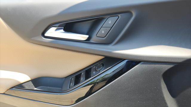 new 2026 Chevrolet Equinox car, priced at $35,000