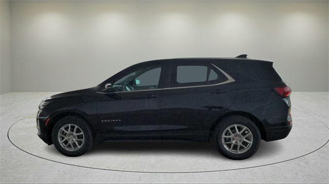 new 2024 Chevrolet Equinox car, priced at $23,750