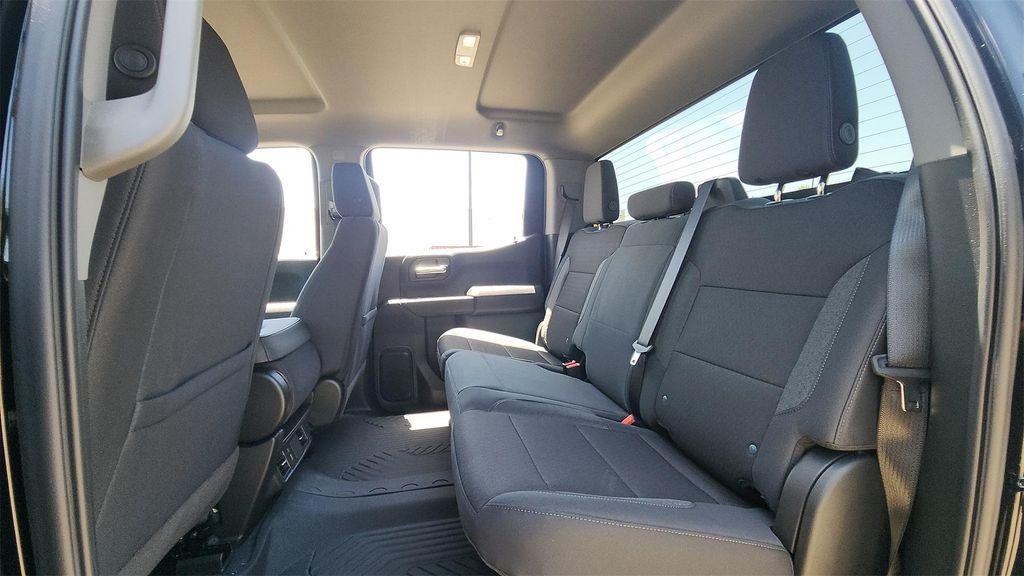 new 2025 Chevrolet Silverado 1500 car, priced at $45,500