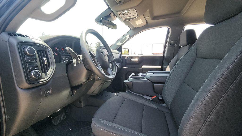 new 2025 Chevrolet Silverado 1500 car, priced at $45,500