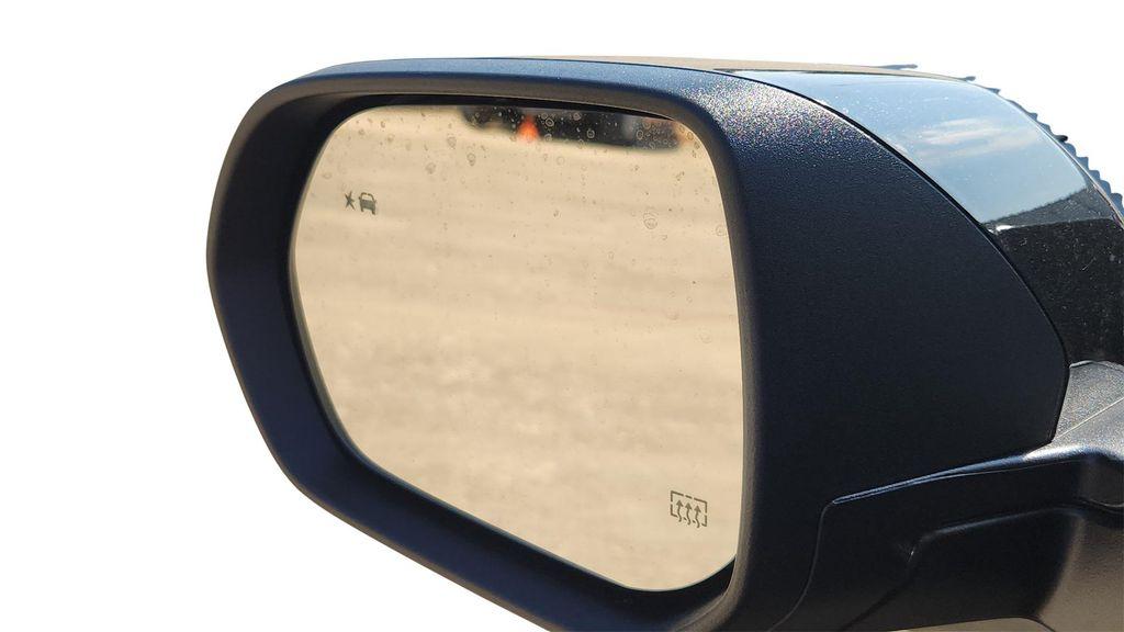 new 2026 Chevrolet Equinox car, priced at $28,000