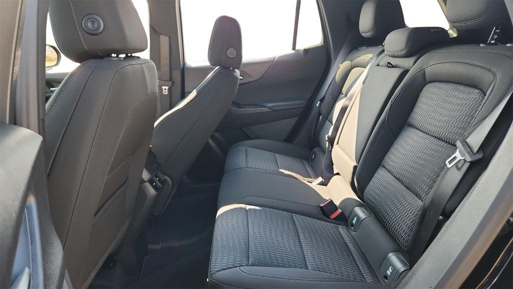 new 2026 Chevrolet Equinox car, priced at $28,000