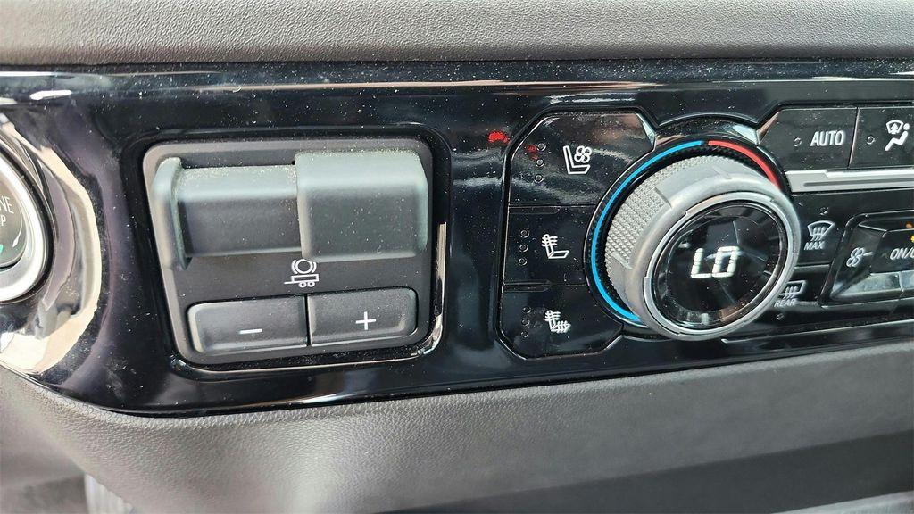 used 2022 Chevrolet Silverado 1500 car, priced at $48,000