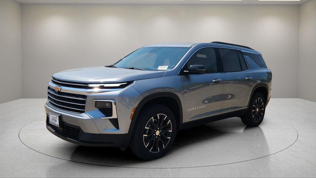 new 2026 Chevrolet Traverse car, priced at $43,000
