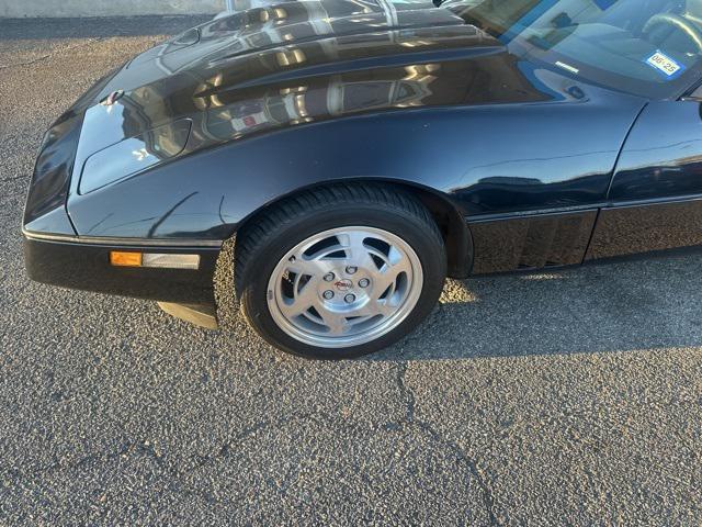 used 1990 Chevrolet Corvette car, priced at $15,000