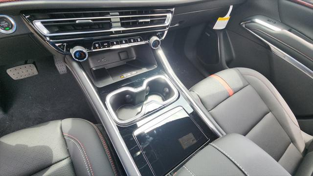 new 2025 Chevrolet Traverse car, priced at $57,095