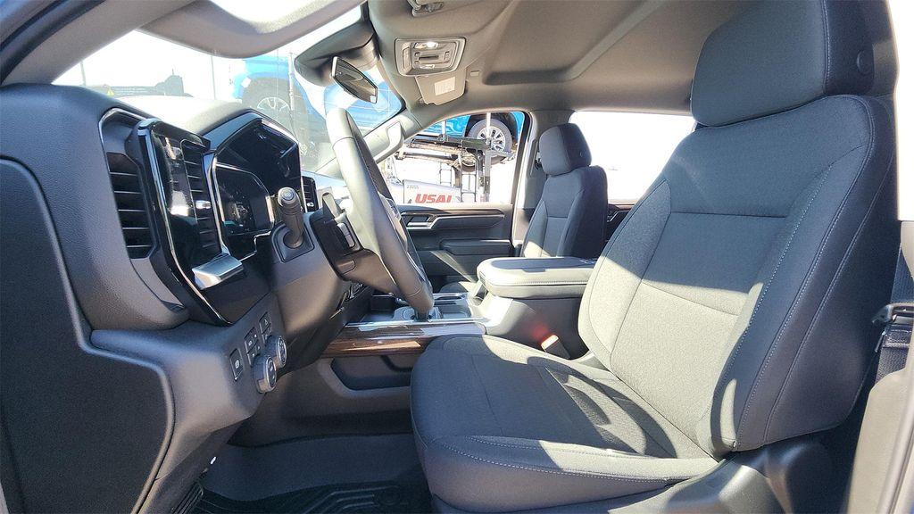 new 2026 Chevrolet Silverado 1500 car, priced at $60,500