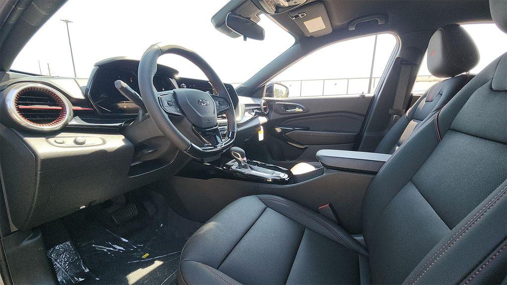 new 2025 Chevrolet Trax car, priced at $25,500
