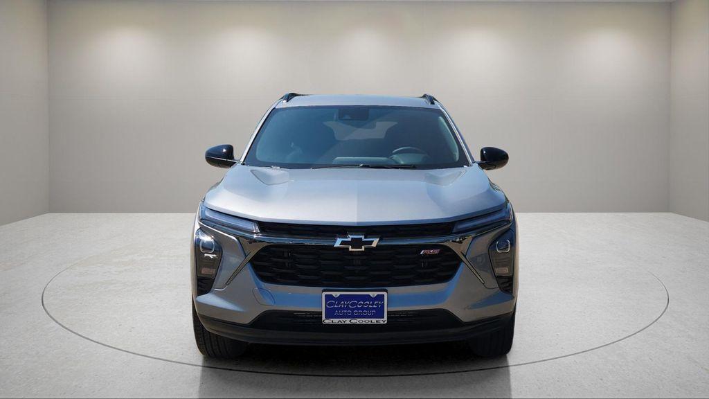 new 2025 Chevrolet Trax car, priced at $25,500
