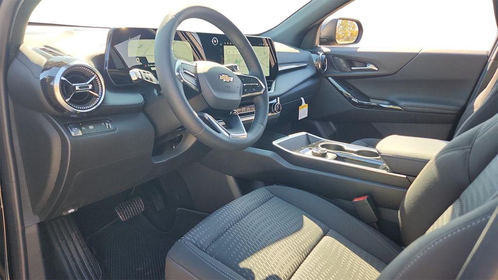 new 2026 Chevrolet Equinox car, priced at $26,500