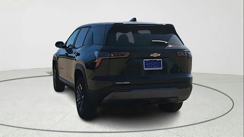 new 2026 Chevrolet Equinox car, priced at $26,500