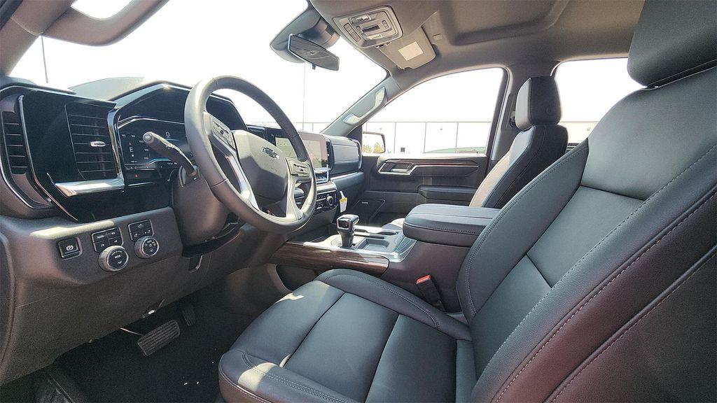 new 2025 Chevrolet Silverado 1500 car, priced at $59,000