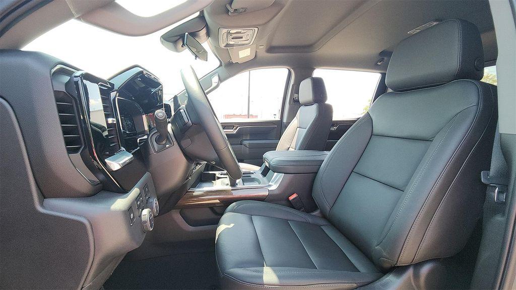 new 2025 Chevrolet Silverado 1500 car, priced at $59,000