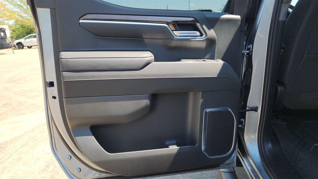 new 2026 Chevrolet Silverado 1500 car, priced at $46,000