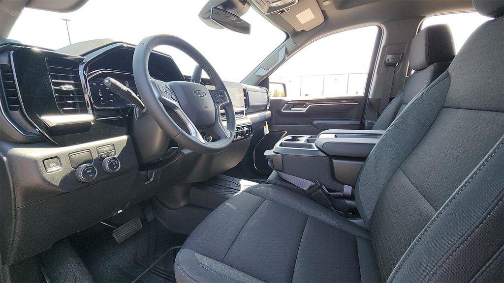 new 2026 Chevrolet Silverado 1500 car, priced at $46,000