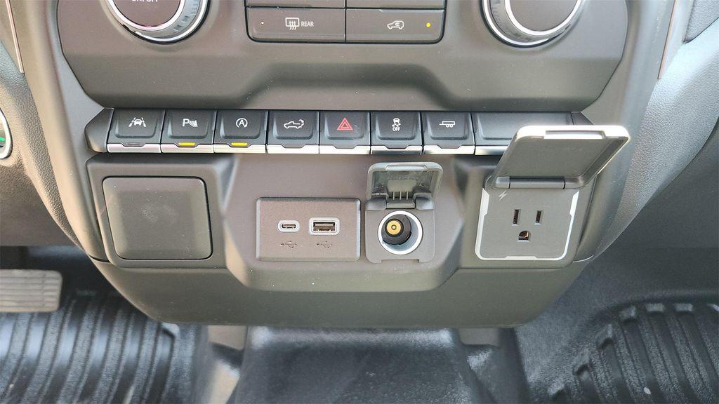 new 2026 Chevrolet Silverado 1500 car, priced at $36,000