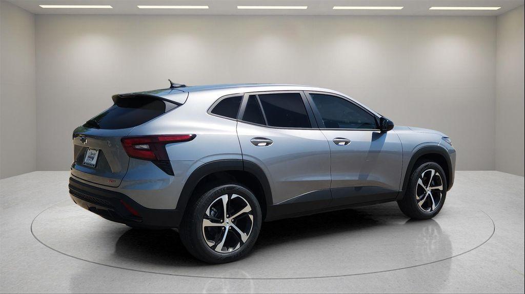 new 2025 Chevrolet Trax car, priced at $23,000