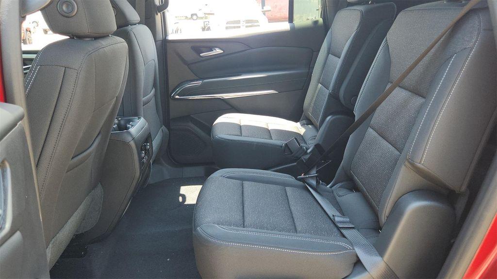 new 2026 Chevrolet Traverse car, priced at $45,500
