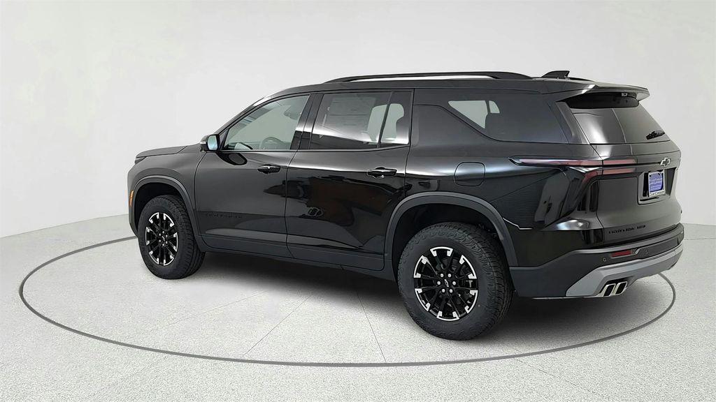 new 2026 Chevrolet Traverse car, priced at $52,453