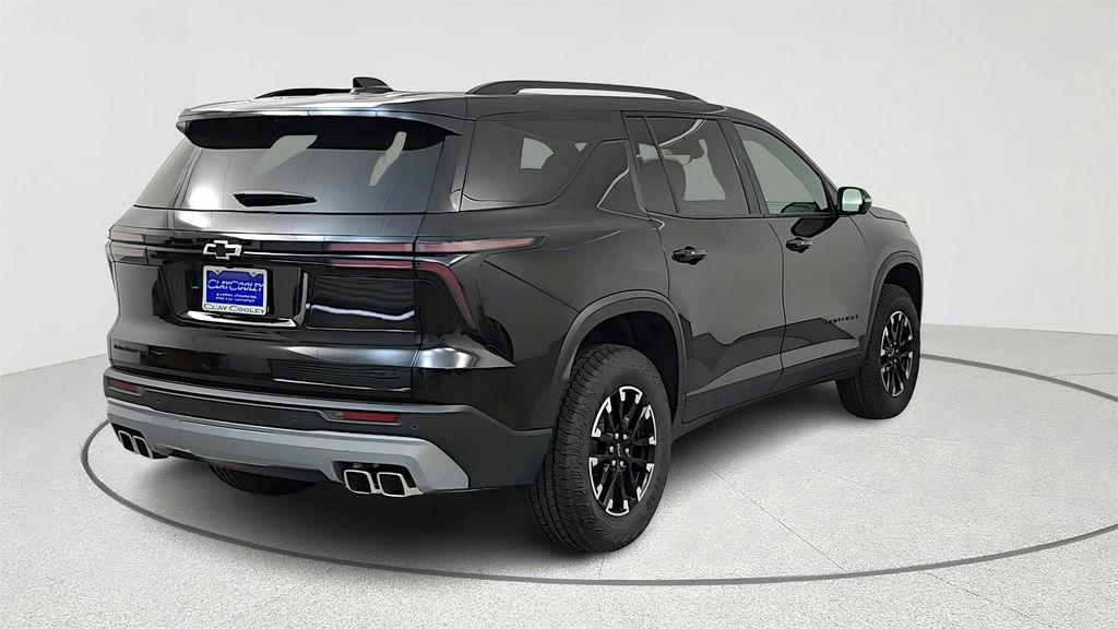 new 2026 Chevrolet Traverse car, priced at $52,453