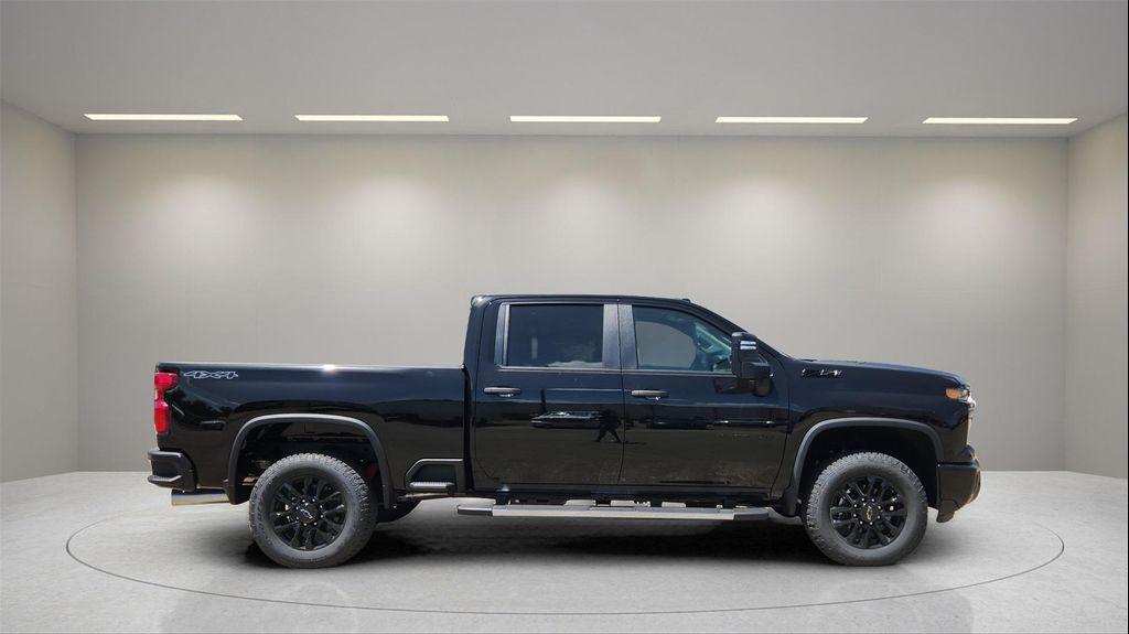 new 2025 Chevrolet Silverado 2500 car, priced at $63,500