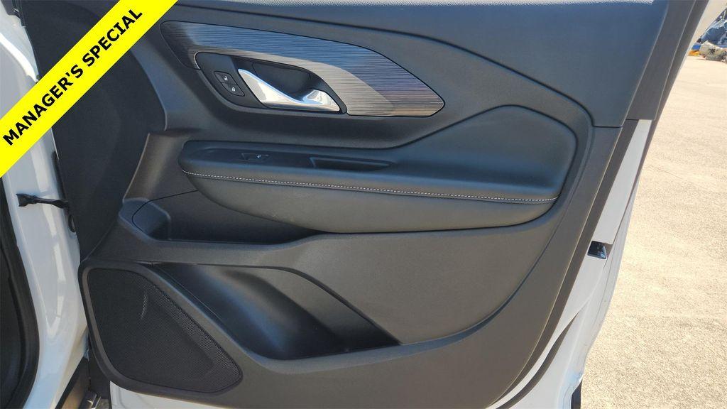 used 2024 GMC Terrain car, priced at $20,929